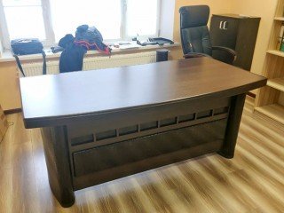 Стол для кабинета директора